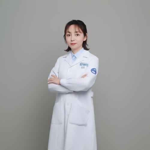 李佳